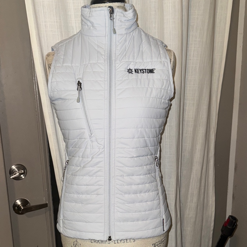 Storm Creek Women's Light Gray White Quilted Keystone Vest 4 zipper pocket Small - Picture 1 of 13
